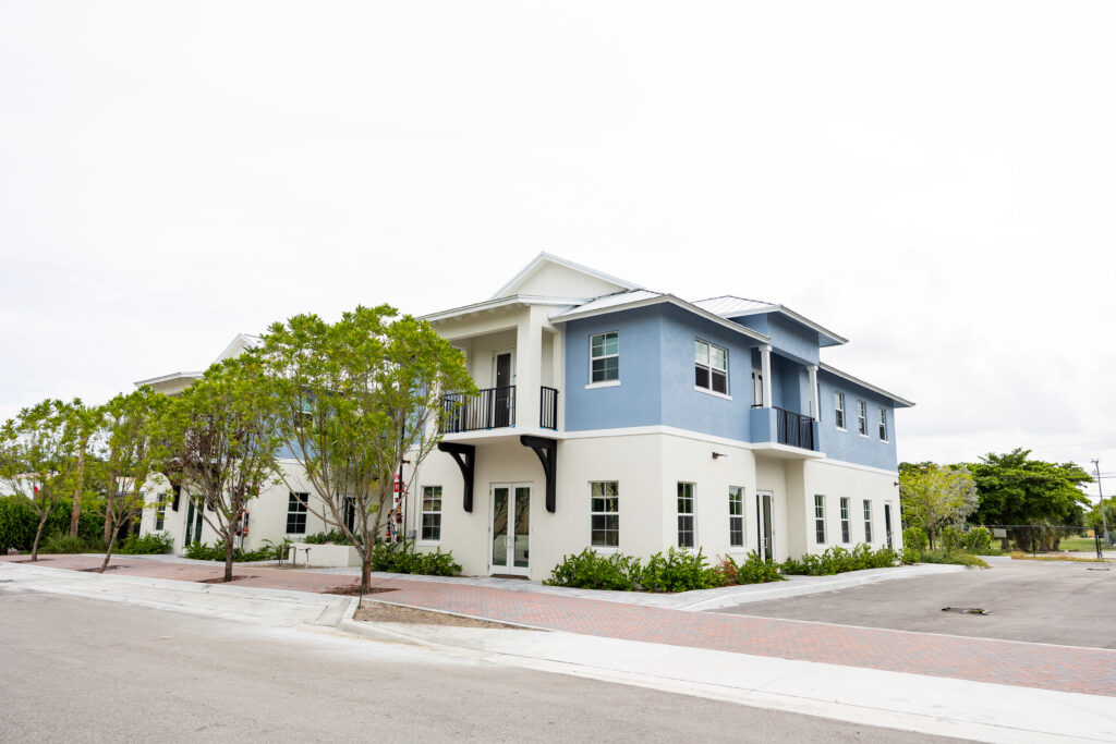 Exterior photo of the Hatcher Construction building in Delray Beach